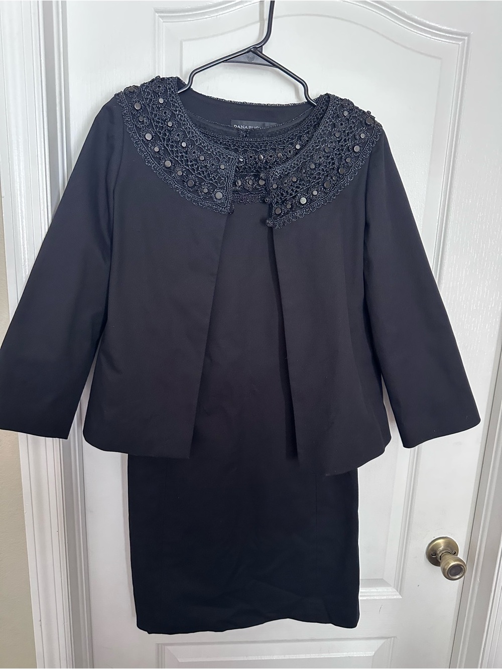 Dana Buchman Black 2-Piece Dress Set Embellished Lace Collar Size 4